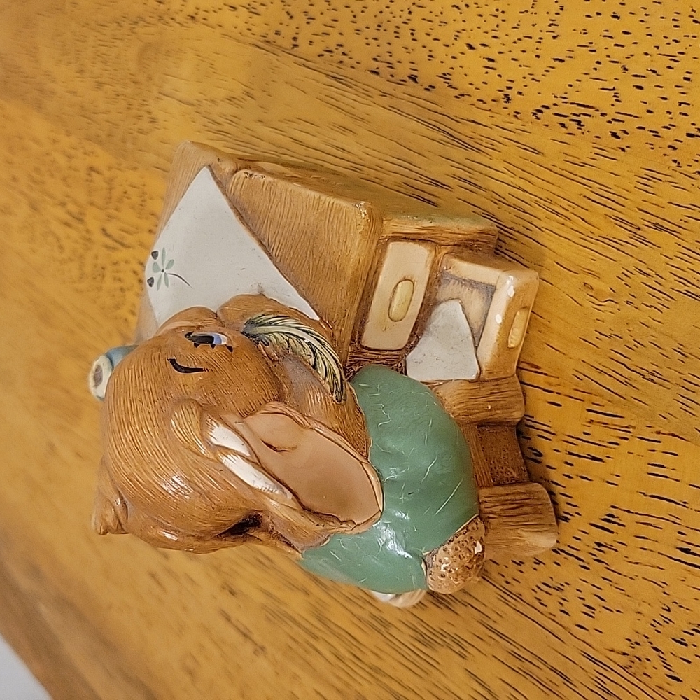 Pendelfin rabbit figures - Picture 3 of 10